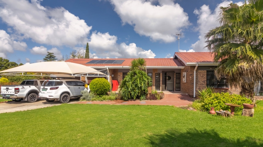 4 Bedroom Property for Sale in West Park Free State